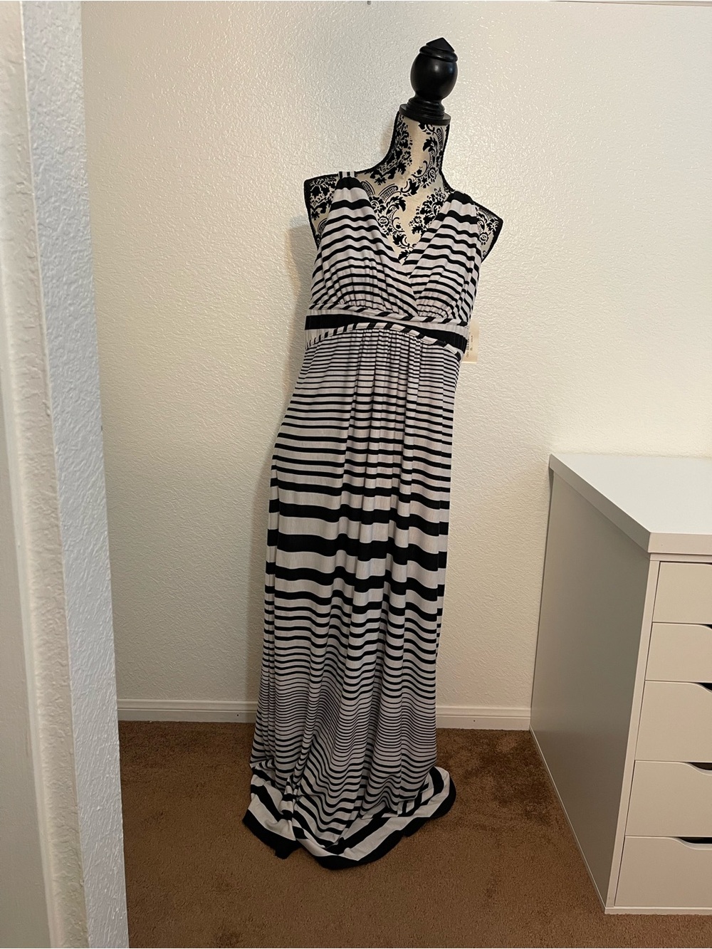Women's Black and White Striped Maxi Dress Size XL